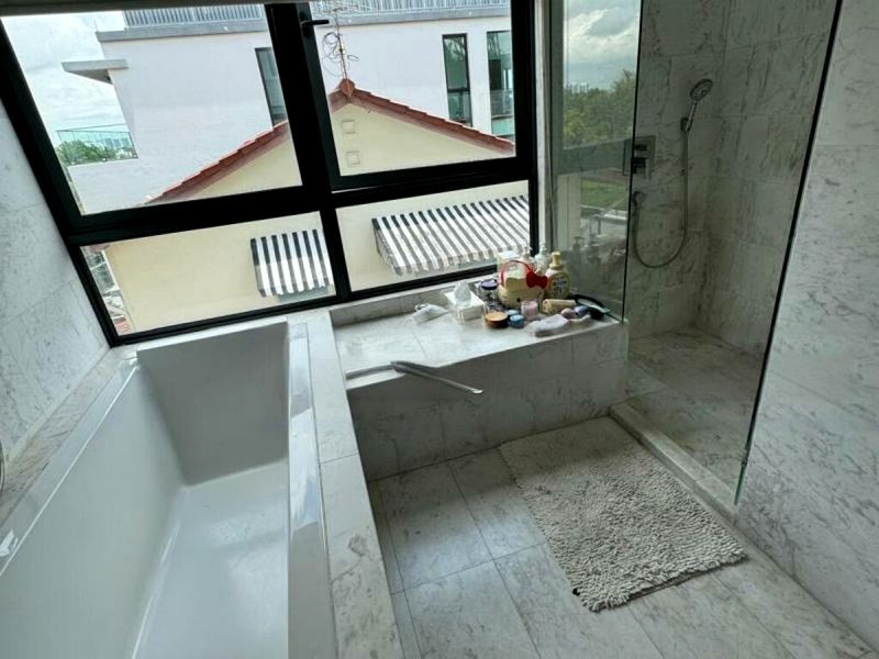 6 Bed Bungalow (Landed) for Sale in  Binjai Park - Image 4